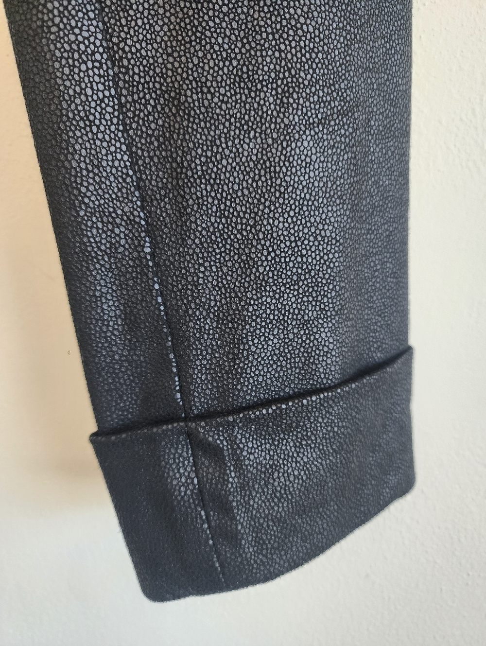 Beate Heymann Size 4 Black Faux Leather Moto Cuffed Joggers - Picture 4 of 12